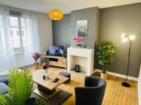 « Bel’ Epoque » proche vieille ville 6 pers, WIFI